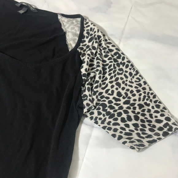 Victoria's Secret Black Leopard Short Sleeve Tee - Picture 3 of 5